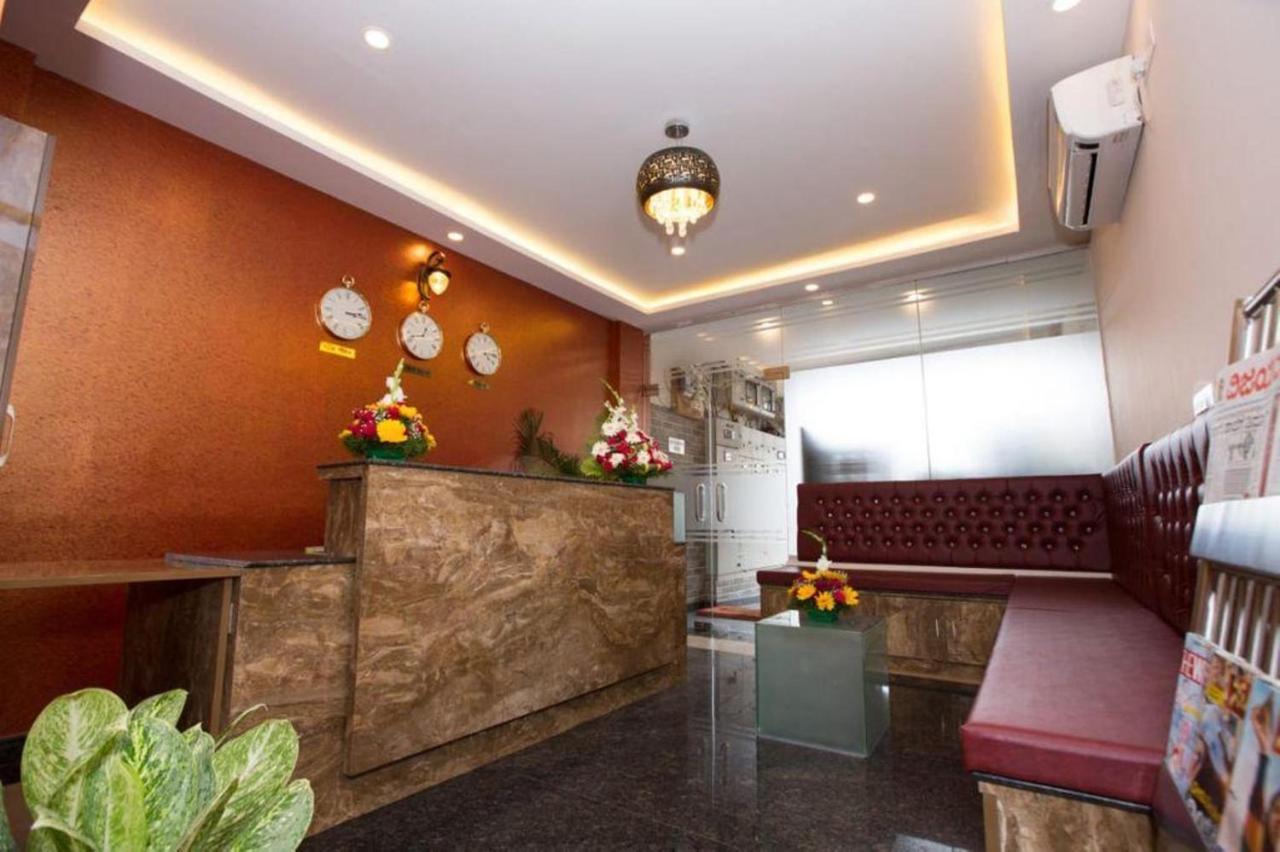 Hotel Vijaya Lakshmi Residency - Yeshwanthpur Bangalore Eksteriør billede